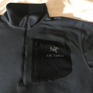Vintage Arc’teryx 1/4 Zip Pullover Sweater
